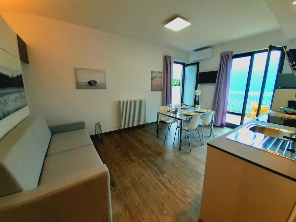 Ca' Del Barba Apartment โดมาโซ ภายนอก รูปภาพ